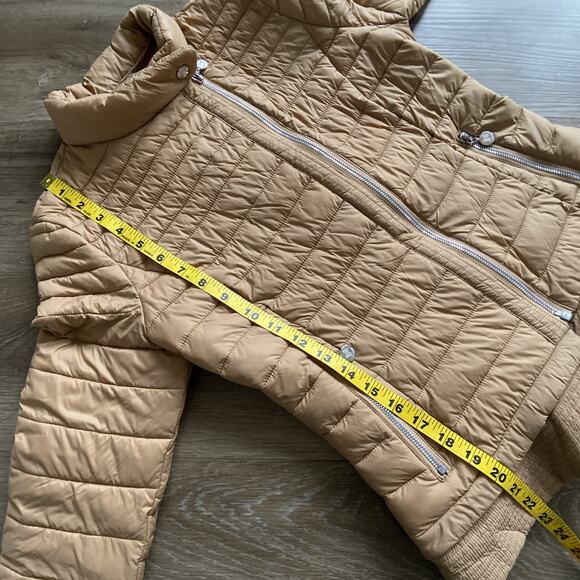 Bernardo Quilted Puffer Jacket Women Sz XS Tan Prima Loft Lightweight - Picture 7 of 12
